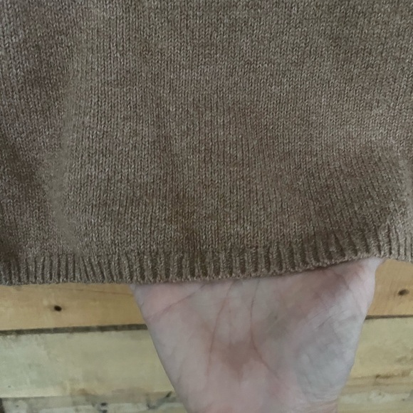 Off the shoulder Old Navy sweater, size medium. - Picture 4 of 4